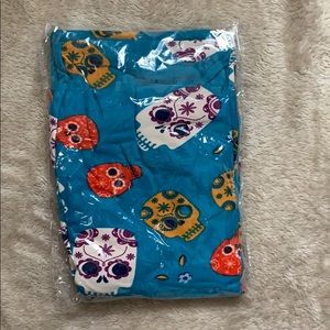 BNWT LuLaRoe OS Leggings - Sugar Skulls